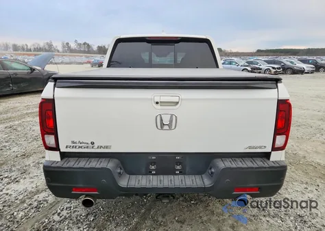 2022 Honda Ridgeline Rtl z USA, uszkodzony, nr VIN 5FPYK3F70NB025824